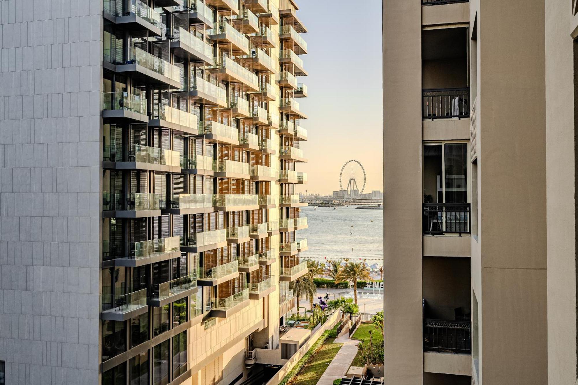 Stylish 2 Bedroom With Maid I Fairmont South I Palm Jumeirah