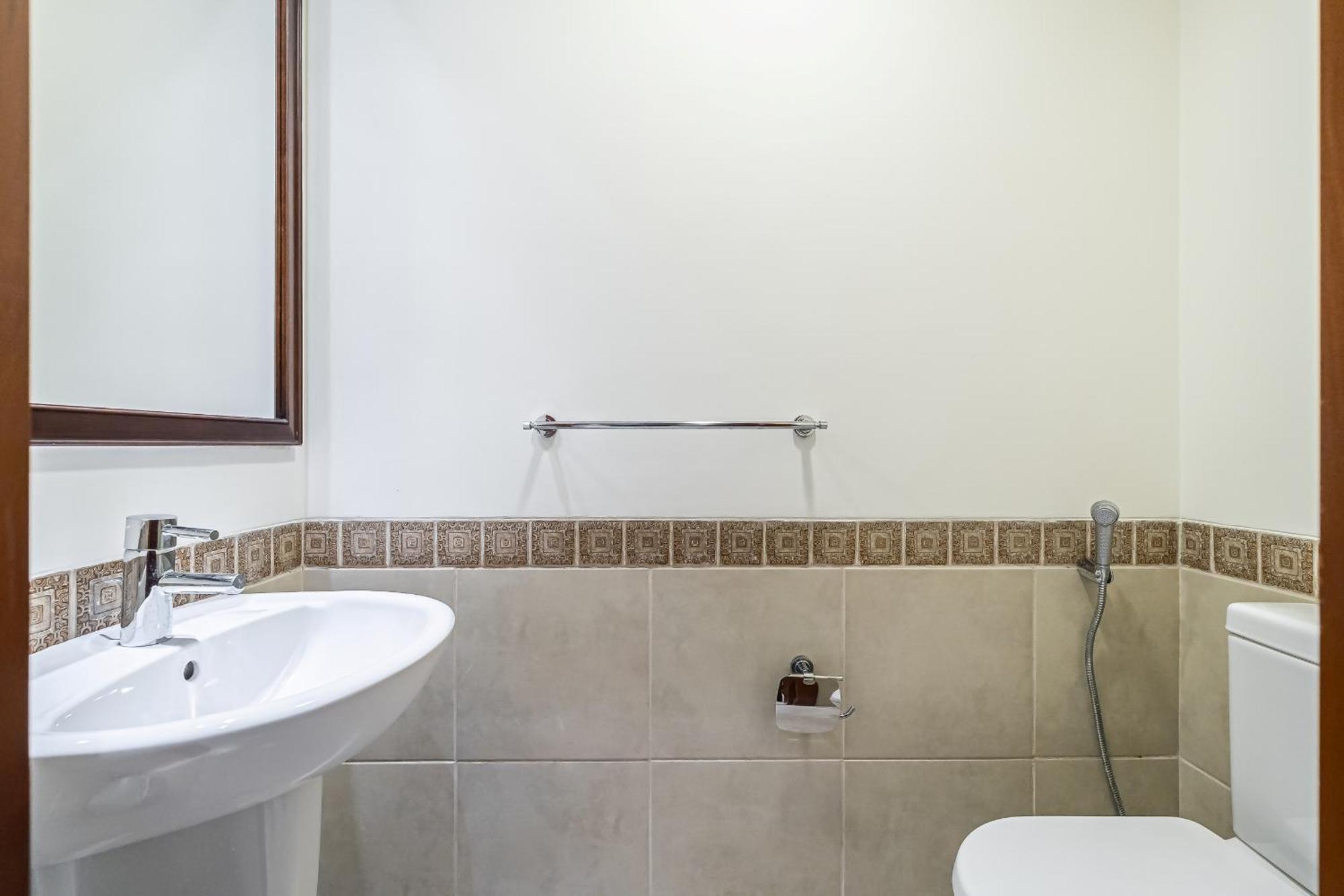 Stylish 2 Bedroom With Maid I Fairmont South I Palm Jumeirah Apartment