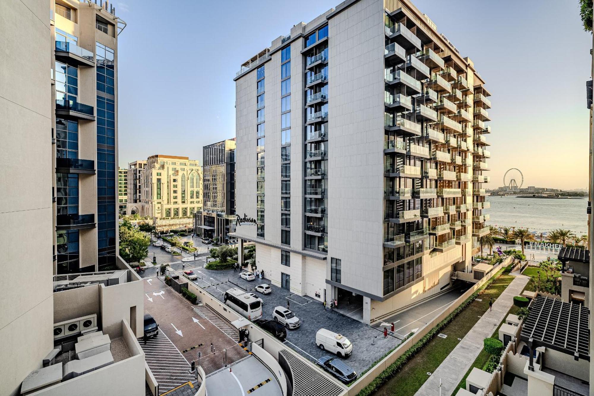Apartment Stylish 2 Bedroom With Maid I Fairmont South I Palm Jumeirah